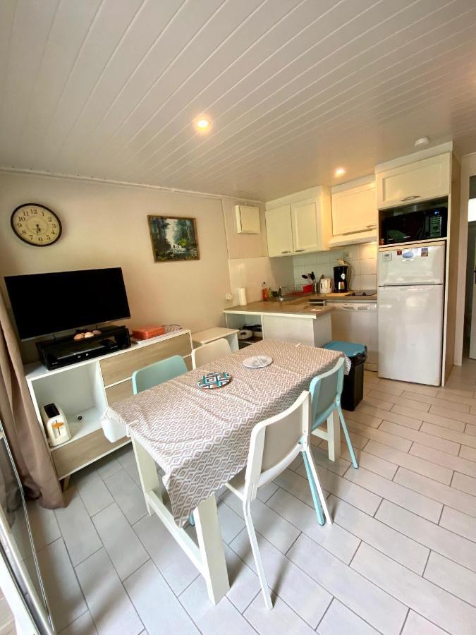 Les Cottages De Léon מראה חיצוני תמונה